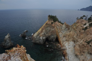 Nikon Digital Camera D700 黄昏時の奇岩と水平線